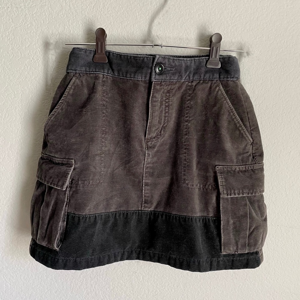 ❗️SOLD❗️Undercover for Uniqlo 2012 cargo skirt